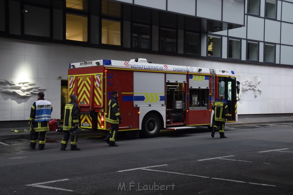 Feuer 2 WDR Koeln Altstadt Nord An der Rechtschule P118.JPG - Miklos Laubert